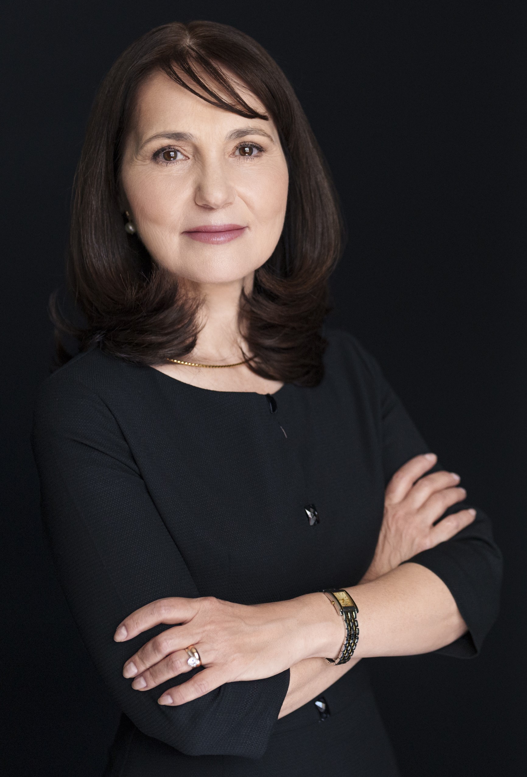 De 8 martie, angajatele din Romania sunt recompensate de angajatori cu tichete cadou pe suport electronic de pana la 300 de lei 